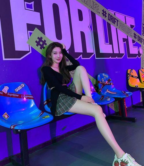 网友爆料可乐事件视频播放,视频播放引发热议，真相究竟如何？  第2张